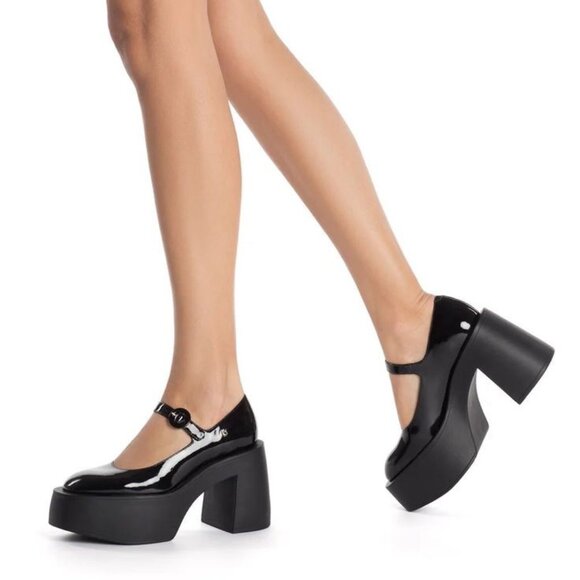 Larroudé Olivia Platform Pump - Picture 5 of 16